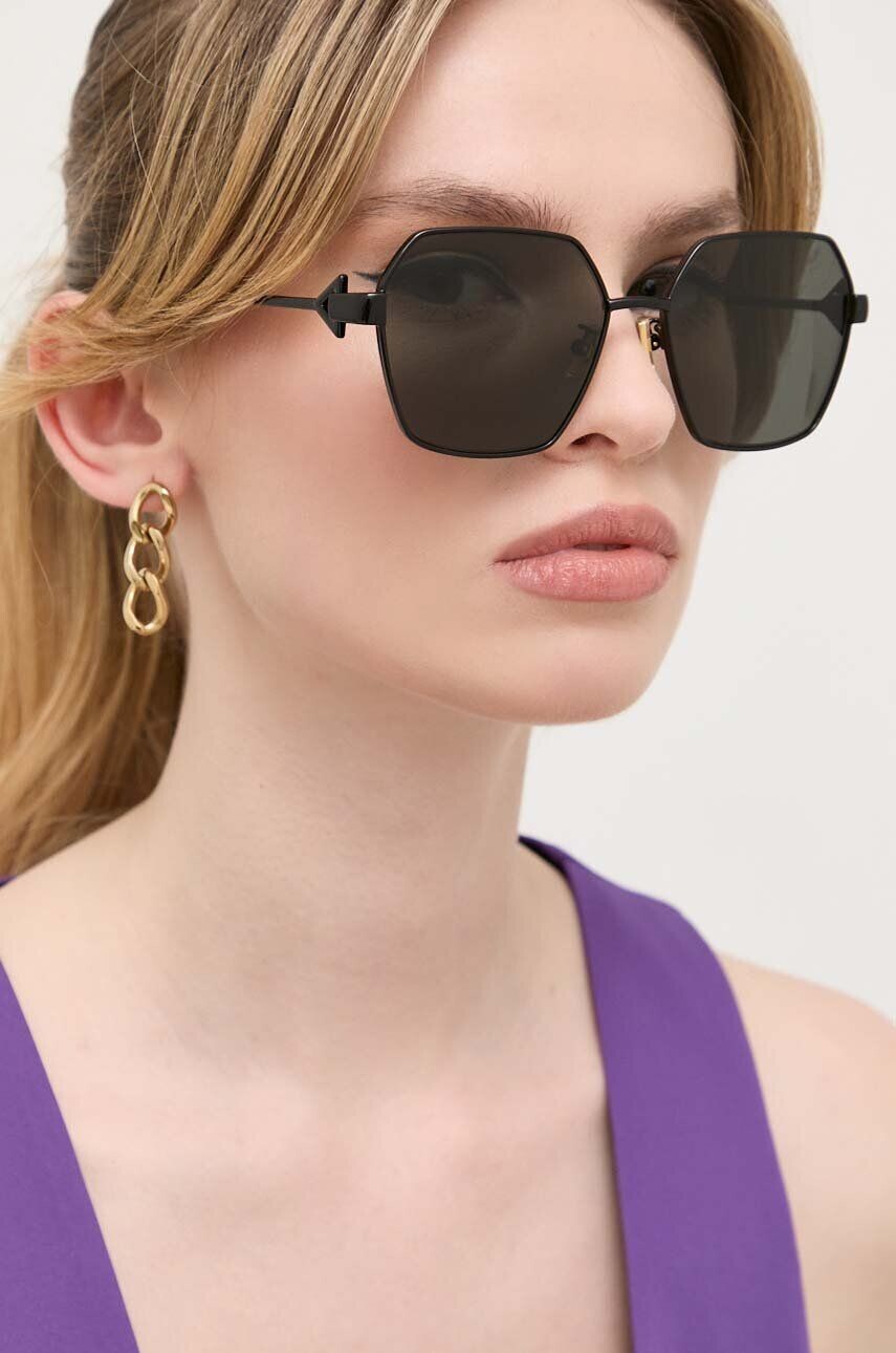 

Солнцезащитные очки Bottega Veneta, черный