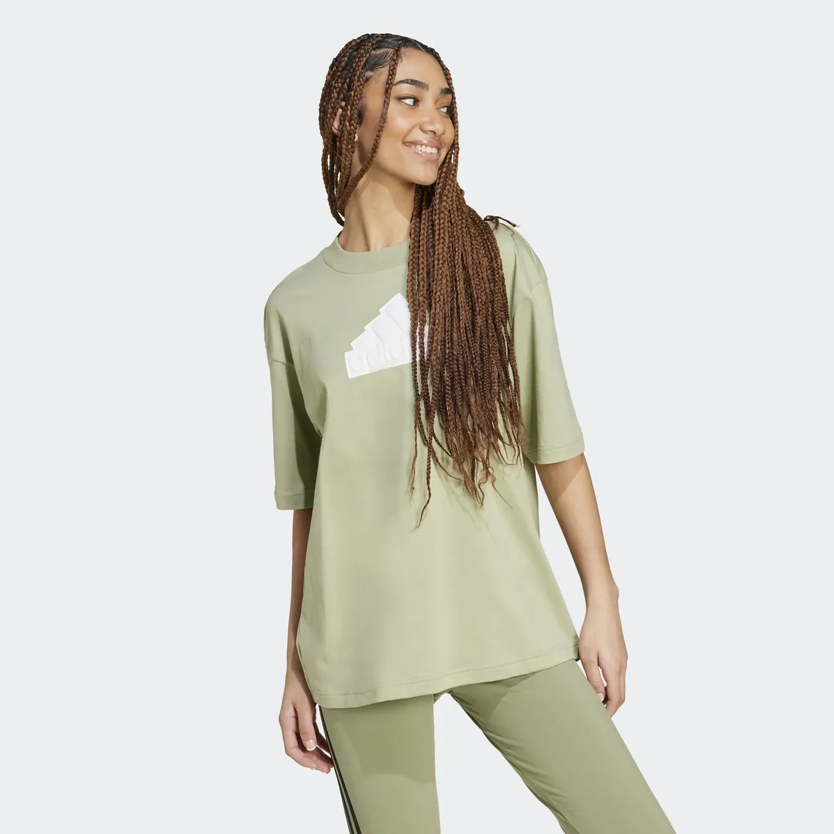 

Футболка Adidas Sportswear "W FI BOS BF TEE", зеленый