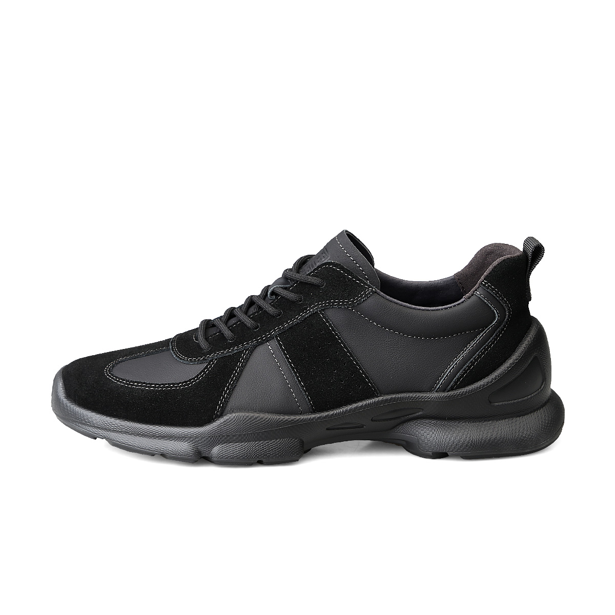 

Коллекция Business Casual Мужская повседневная обувь для мужчин Gross, Black