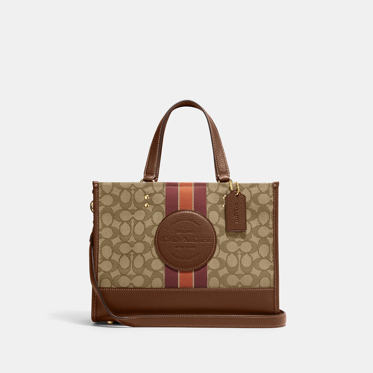 

Сумка Dempsey Coach Outlet из фирменного жаккарда с полоской и нашивкой Coach Outlet, цвет Khaki/Saddle Multi, Хаки, Сумка Dempsey Coach Outlet из фирменного жаккарда с полоской и нашивкой Coach Outlet, цвет Khaki/Saddle Multi