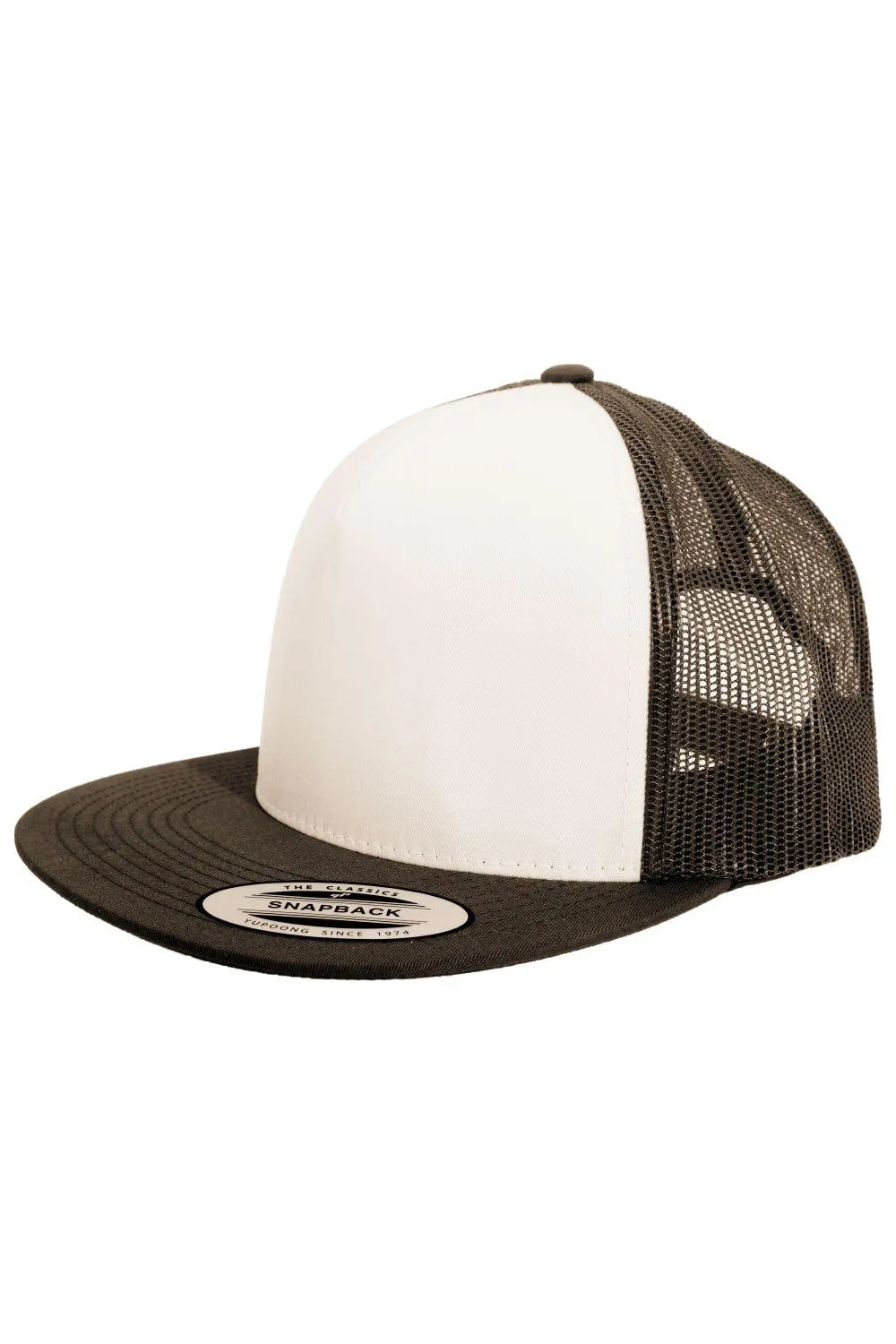 

Кепка Flexfit Classic Trucker Snapback Yupoong, коричневый