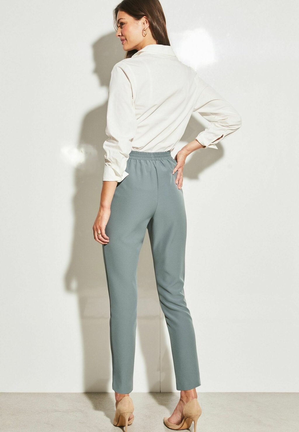

Брюки Tailored Belted Tapered Lipsy, светло-синий