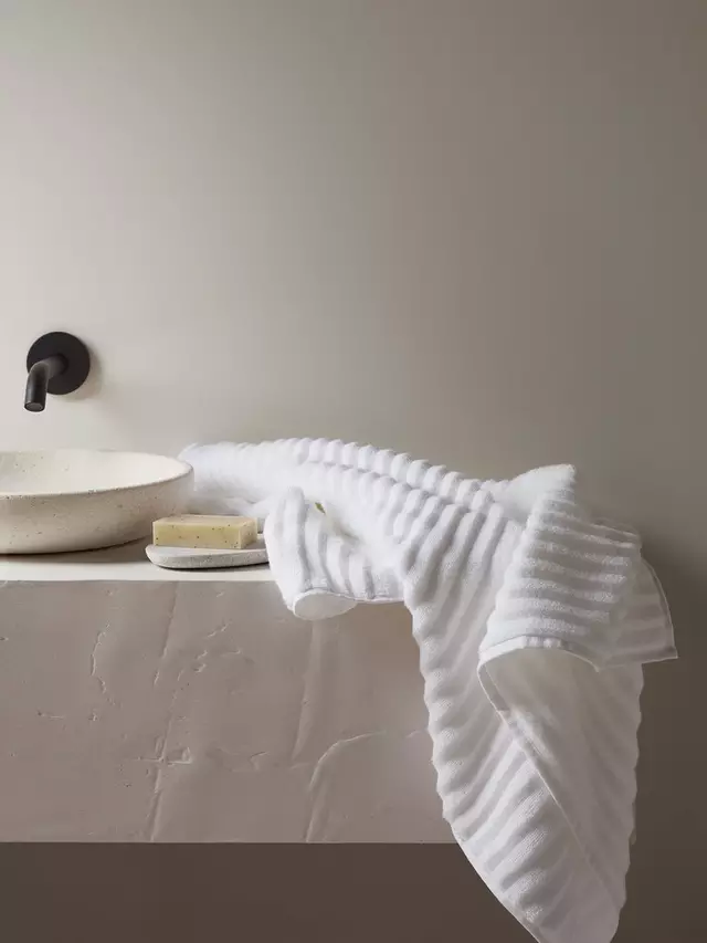 

Полотенце Bedfolk Ripple Cotton, цвет snow