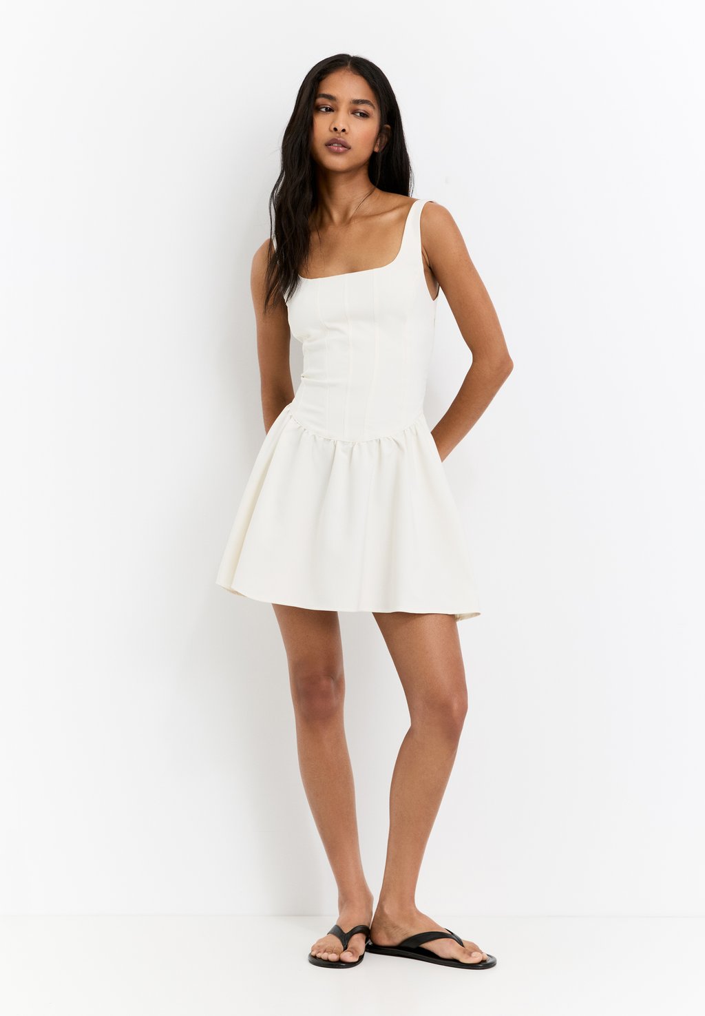 

Повседневное платье PULL&BEAR, белый
