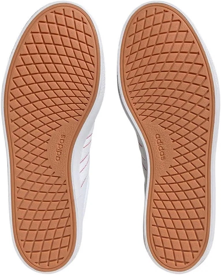 Женские низкие кроссовки Adidas Vulcraid3r (не для футбола), Cloud White Scarlet Matte Gold — фото 3