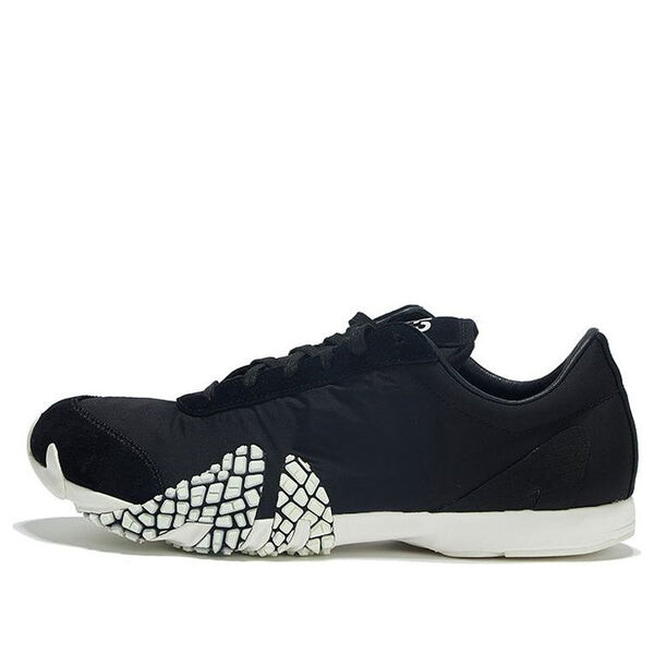 

Кроссовки и 3 рехито Adidas, черный
