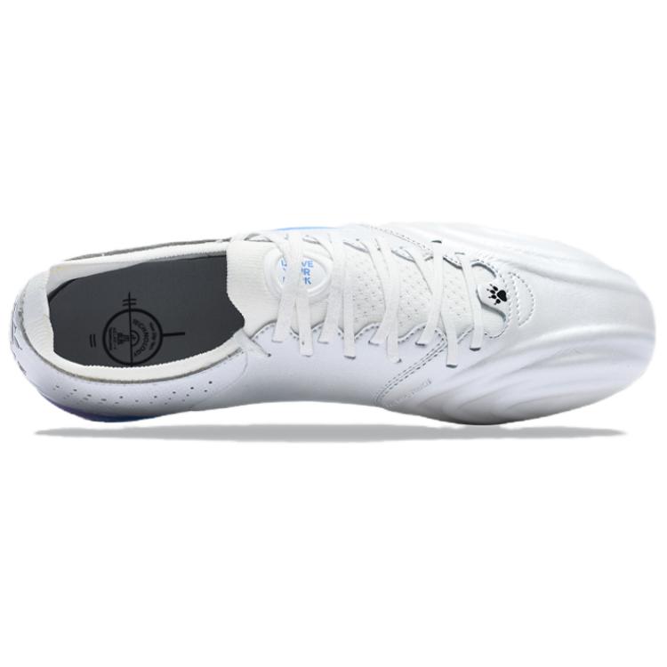Антискользящие износостойкие футбольные бутсы унисекс бело-синие KELME, White/Blue — фото 3