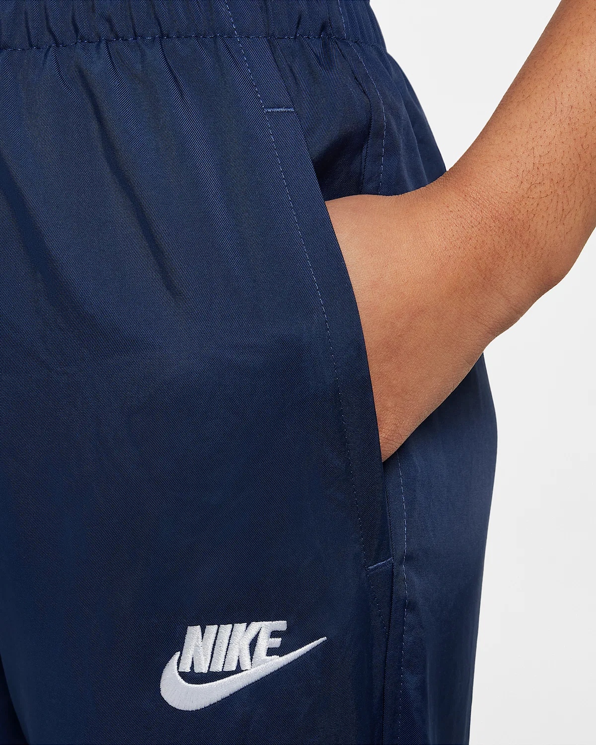 Детские спортивные штаны Nike Sportswear Club, Midnight Navy/White — фото 4