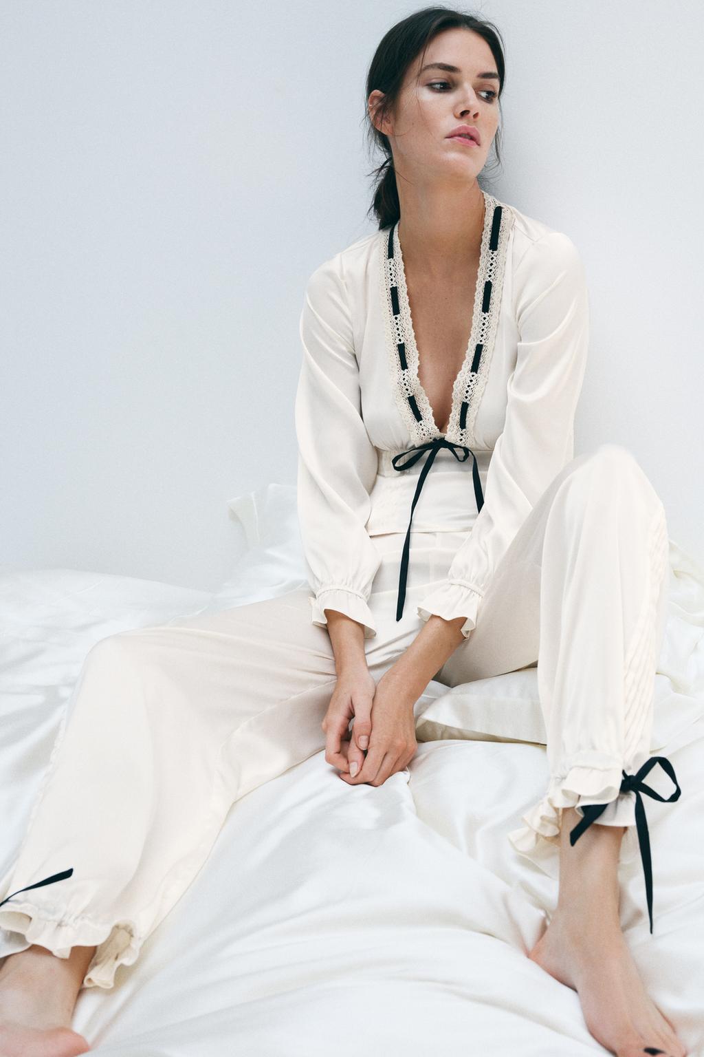 

Атласные брюки с контрастным галстуком ZARA, цвет Biscuit