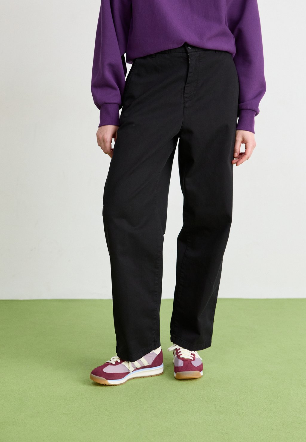 

Брюки BRADY PANT Carhartt WIP, черный