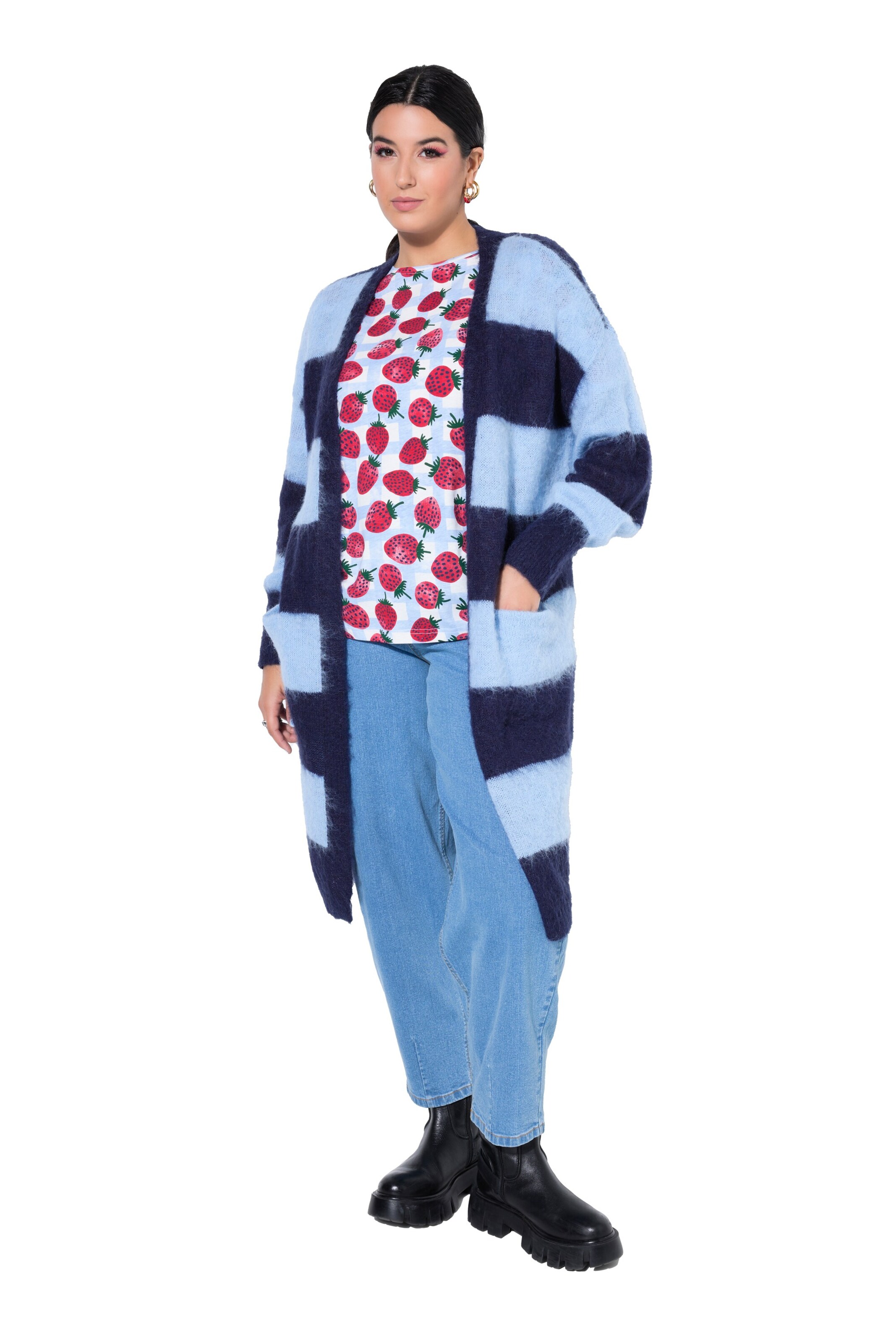 

Studio Untold Вязаное пальто в морском синем и пастельно-голубом цветах