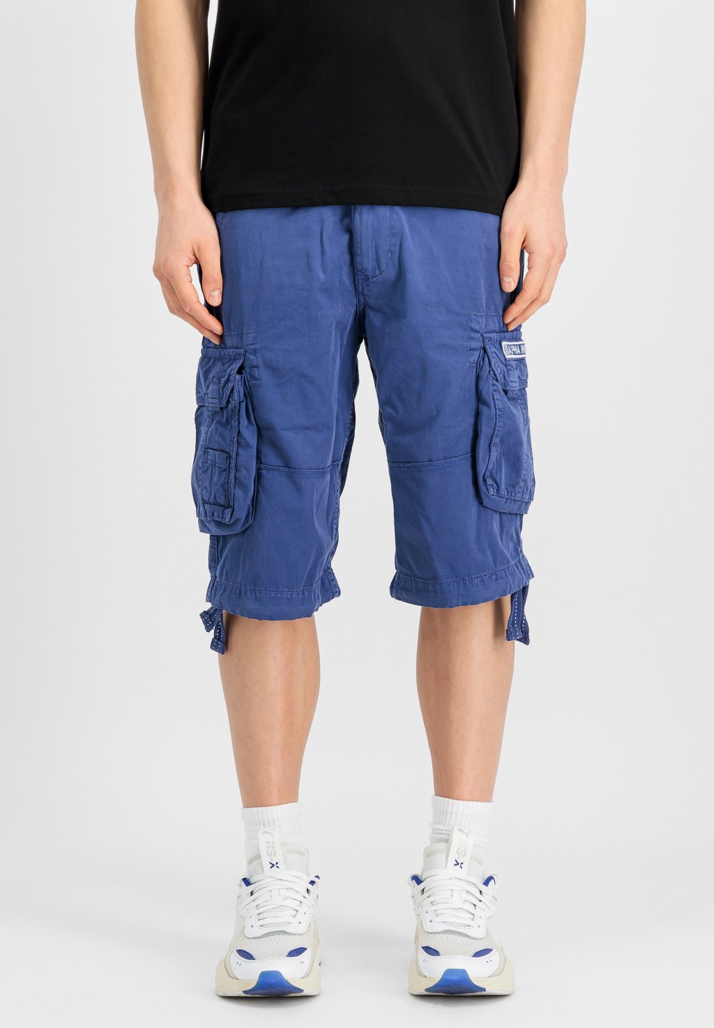 

Шорты JET Alpha Industries, фиолетовый