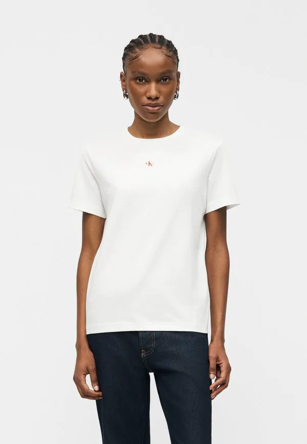 

Классическая футболка label, базовая футболка Calvin Klein Jeans, Bright White, Белый, Классическая футболка label, базовая футболка Calvin Klein Jeans, Bright White