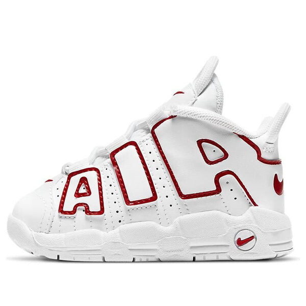 

Кроссовки более динамичные Nike, белый