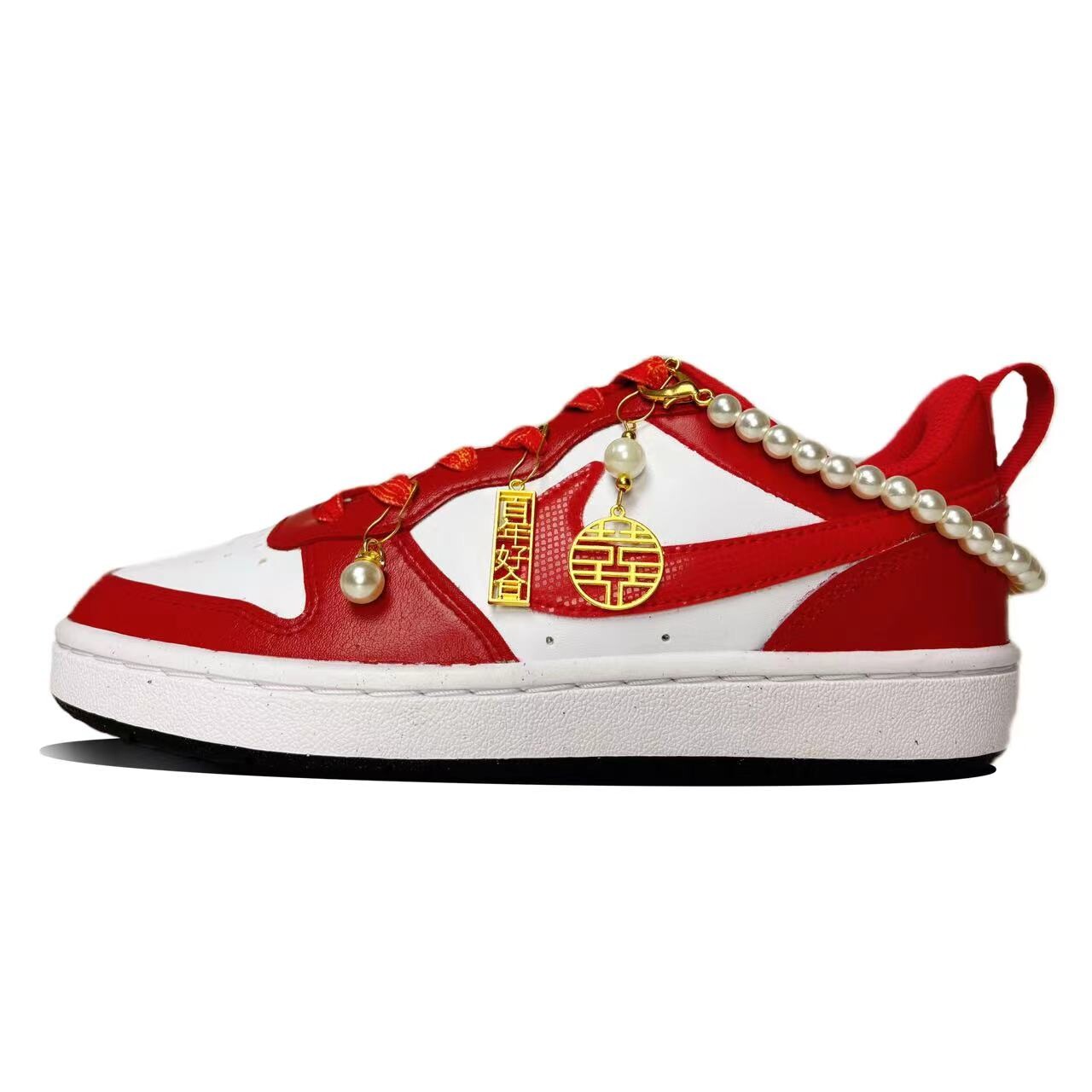 

Женские кроссовки для скейтбординга Nike Court Borough Low, Red