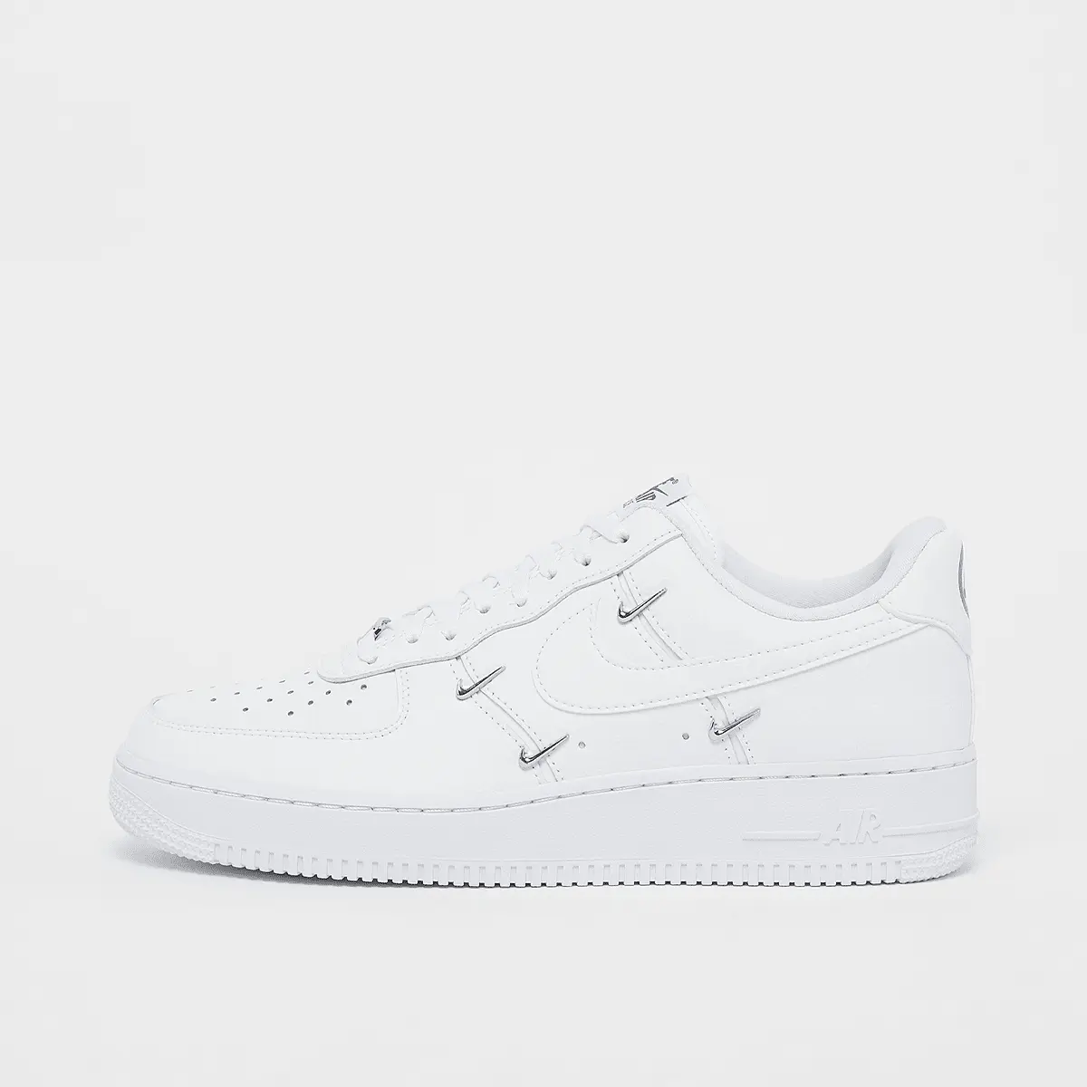 

Кроссовки Nike WMNS Air Force 1 '07 LX, белый