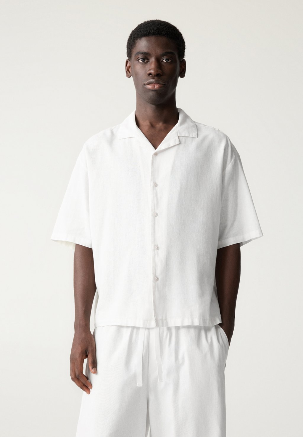 

Рубашка PULL&BEAR, песочный