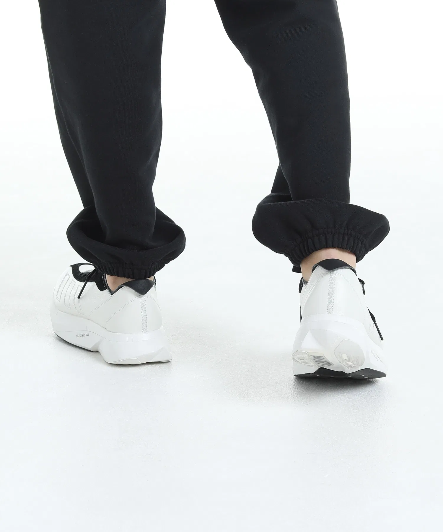 Мужские/женские кроссовки Y-3 ADIOS PRO 3.0 LX — фото 2