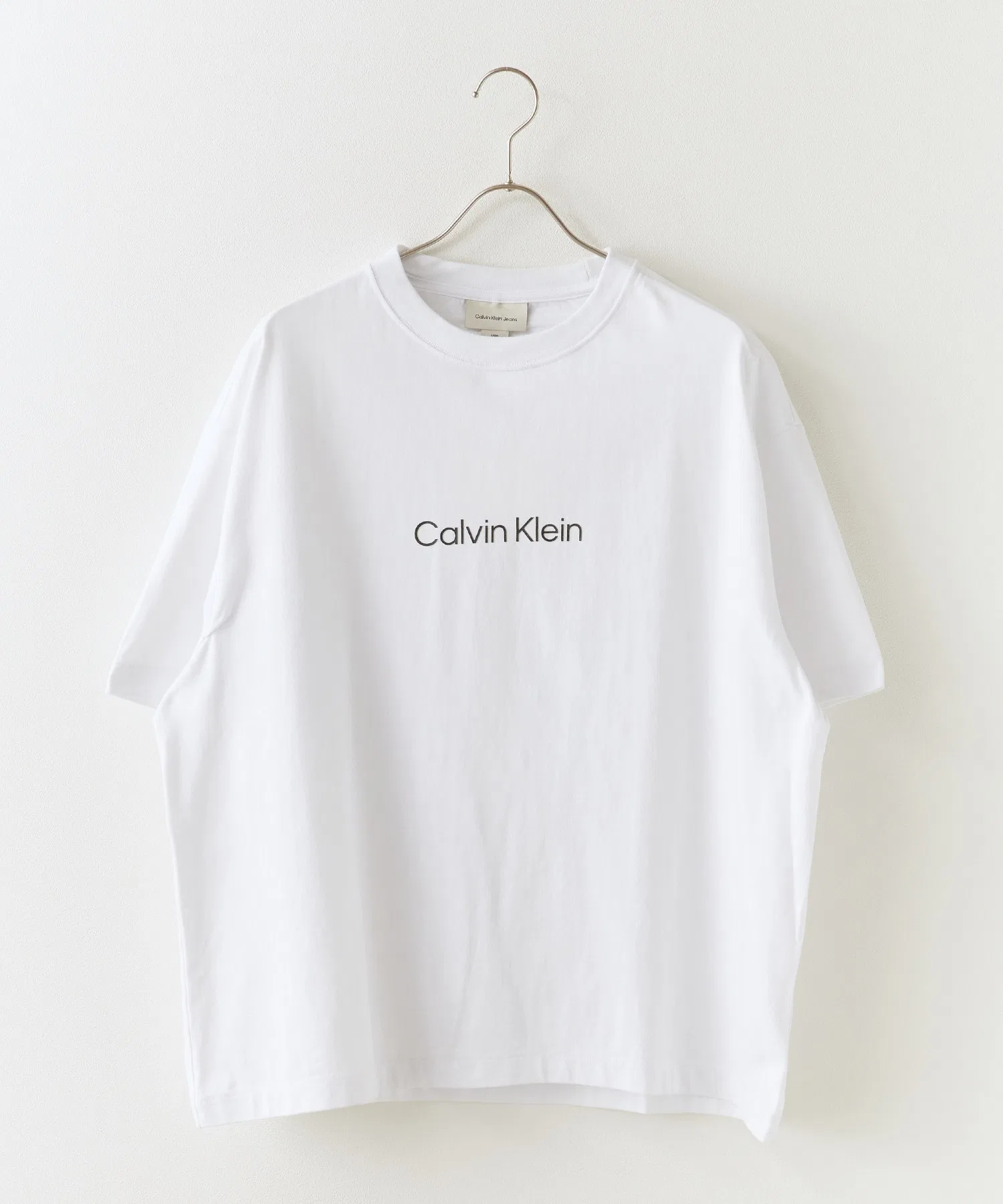 Футболка Calvin Klein Standard Logo Crewnk унисекс