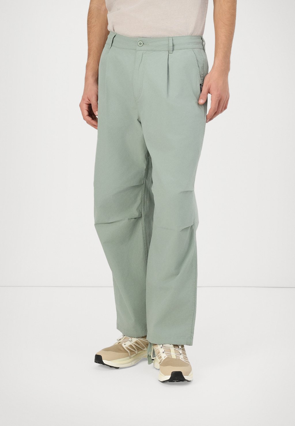 

Брюки FLIGHT PANTS UNISEX Santa Cruz, зеленый