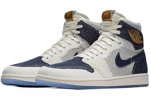 Кроссовки баскетбольные Retro High Flyknit Jordan белые — фото 3