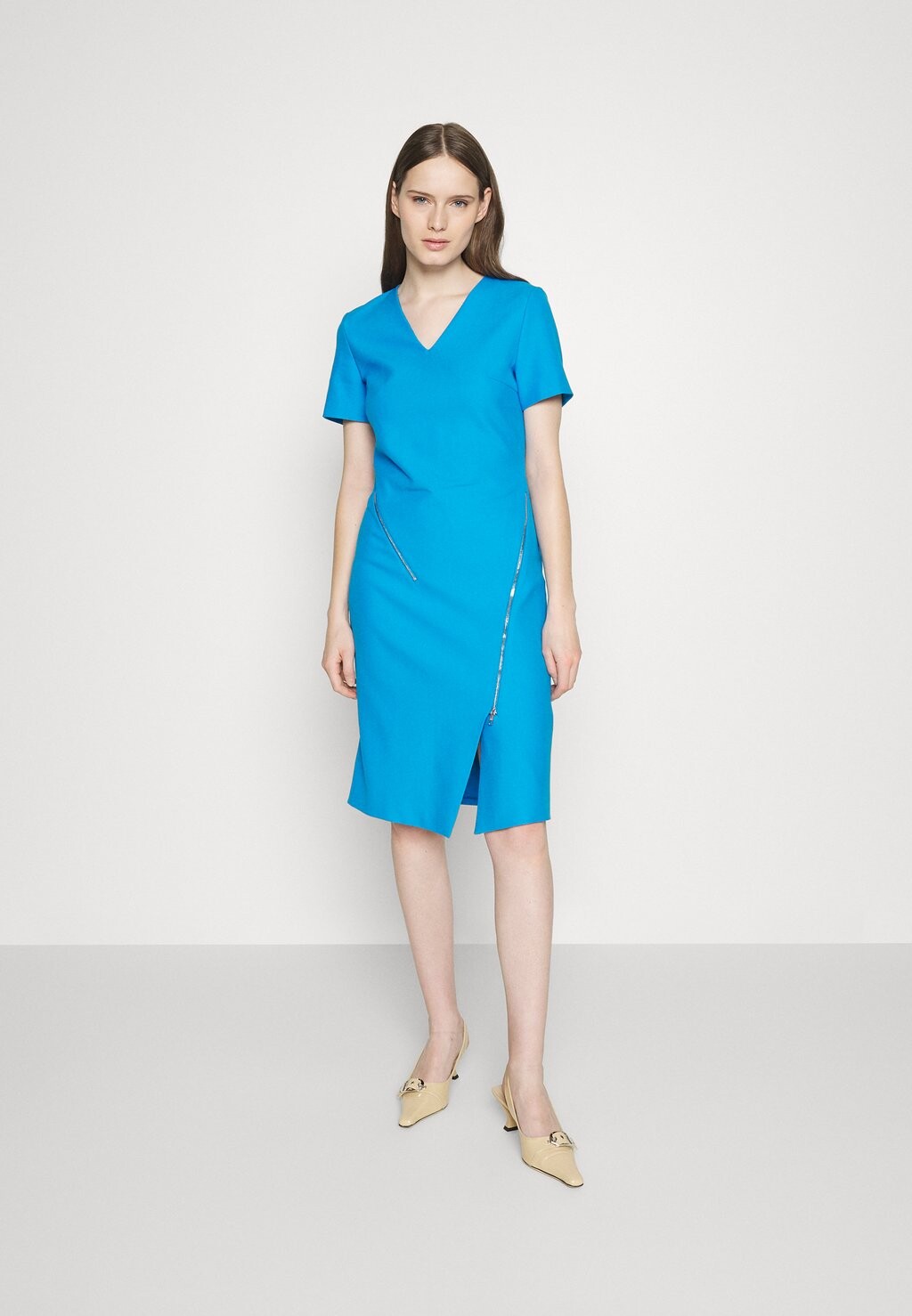 

Дневное платье V-NECK DRESS WITH ZIP DETAILS BOSS, синий