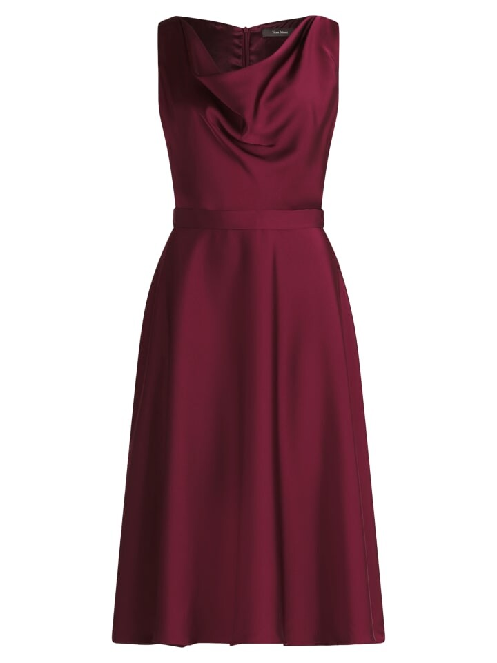 

Короткое платье Vera Mont Cocktail, цвет deep wine