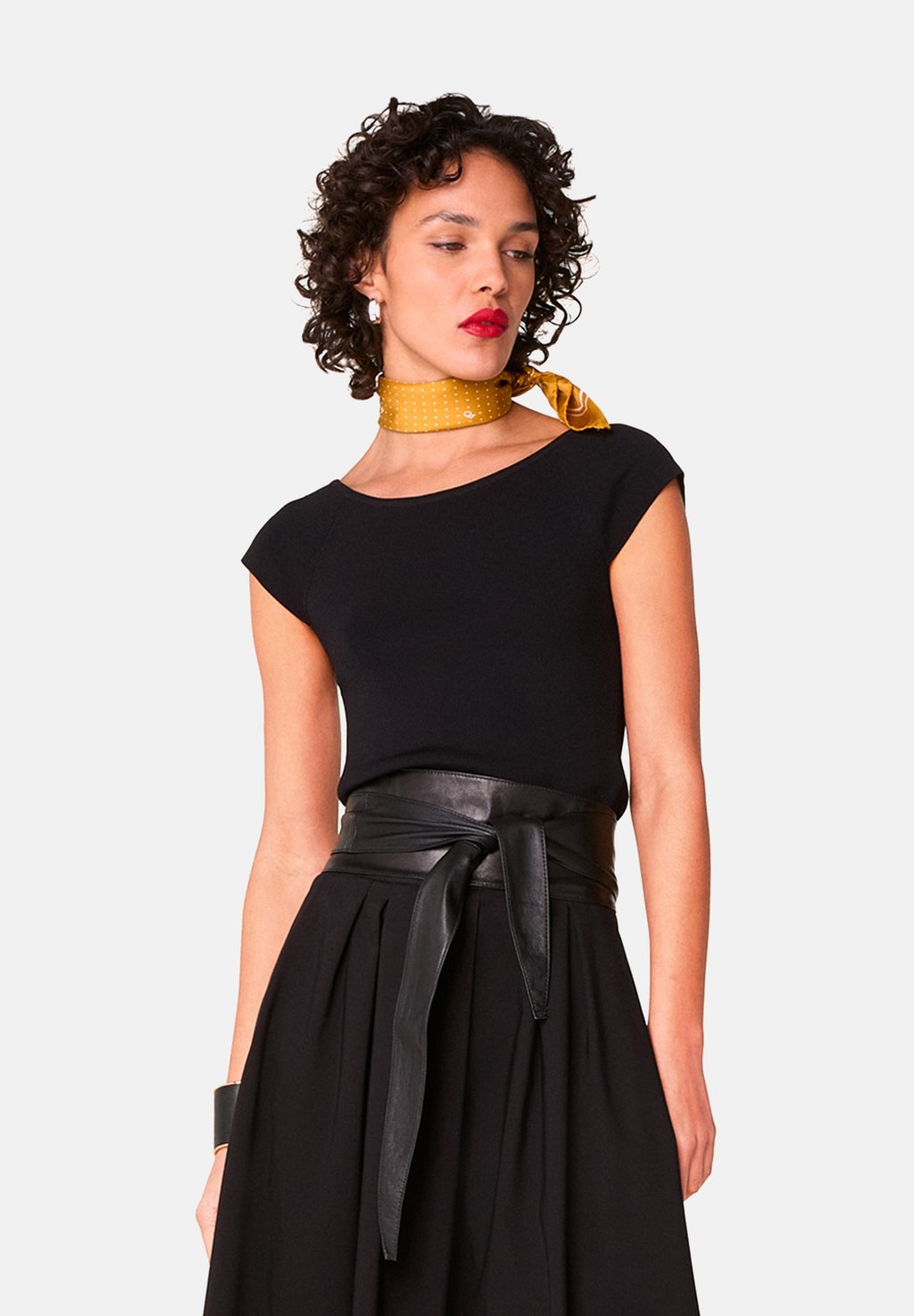 

Базовая футболка Rodier, черный