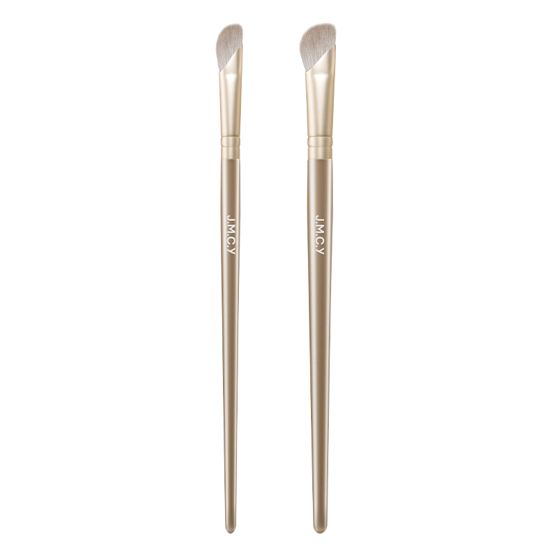 

Серповидная кисть для контуринга с угловым кончиком полувеерной формы для растушевки теней мягкая детальная M'AYCREATE