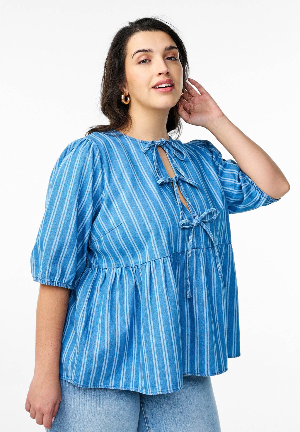 

Блуза KURZÄRMELIGE MIT STREIFENMUSTER Zizzi, цвет Blue Denim Stripe