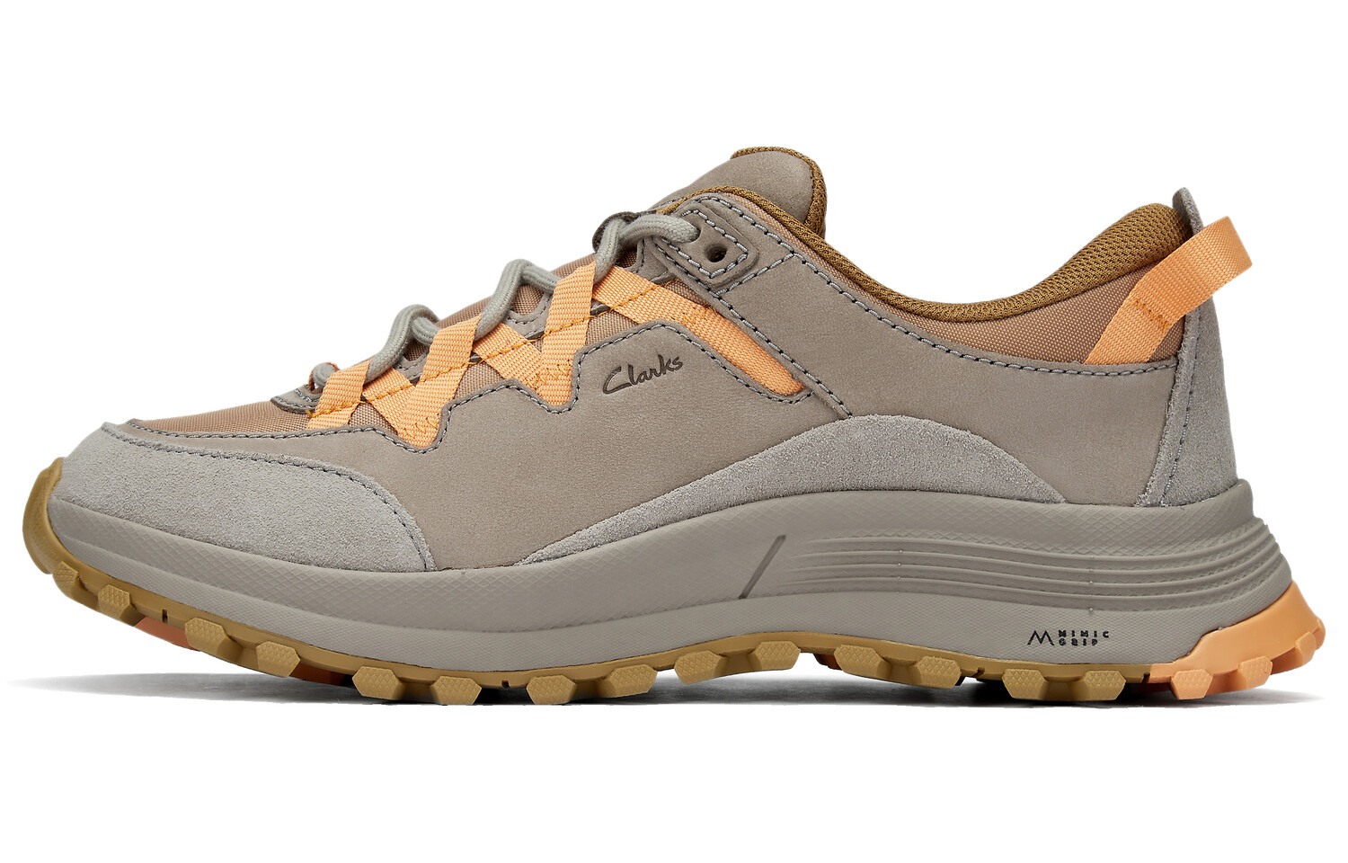 

Кроссовки для образа жизни Женские низкие Clarks, цвет Light Brown 261803364