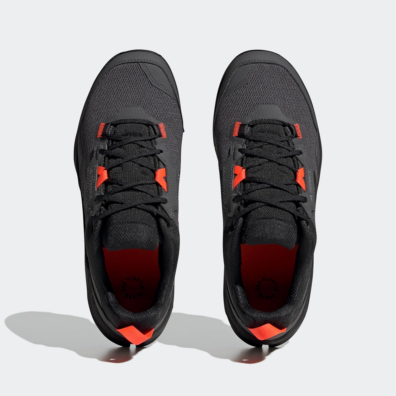 Мужские походные кроссовки Adidas Terrex Ax4, красный/серый — фото 3
