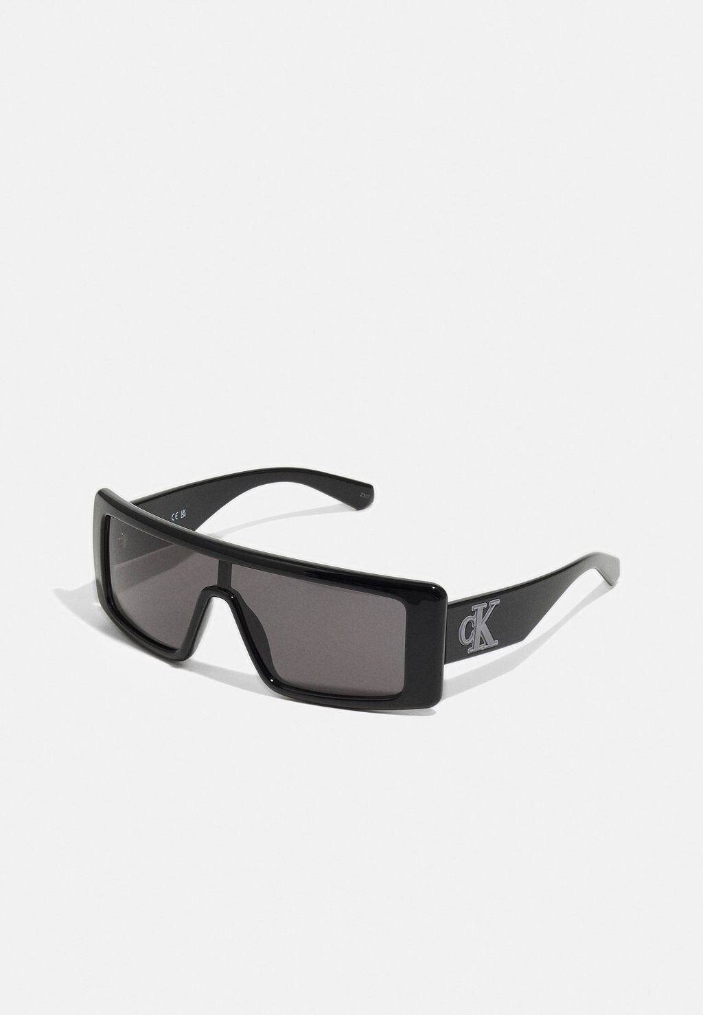 

Солнцезащитные очки Unisex Calvin Klein, черные