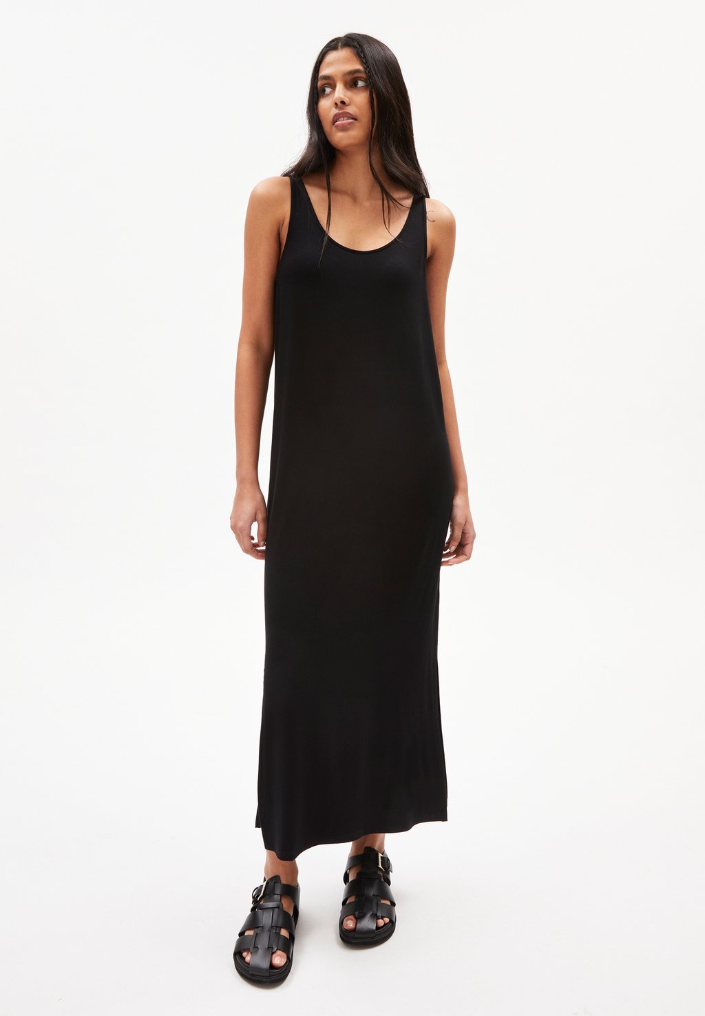 

Платье из джерси CLARAA SOLID - Maxi dress ARMEDANGELS, черный
