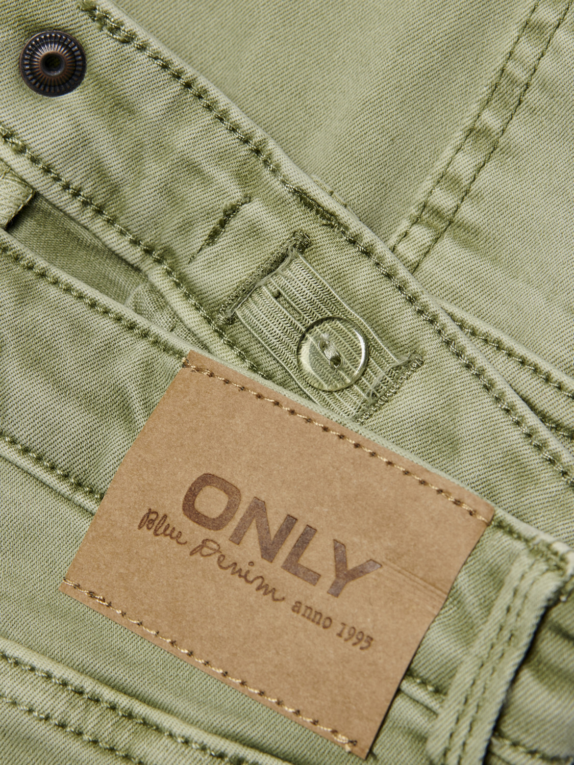 Тканевые брюки KIDS ONLY Cargo KONMISSOURI REG ANK LIFE CARGO PANT, цвет oil green — фото 4
