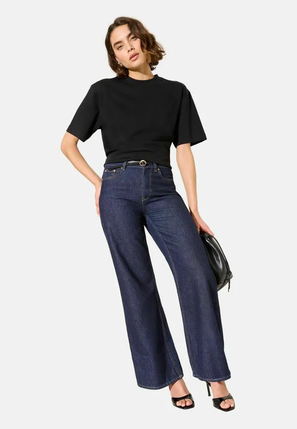 

Простая футболка из плотной ткани Friends Like These, Black, Черный, Простая футболка из плотной ткани Friends Like These, Black