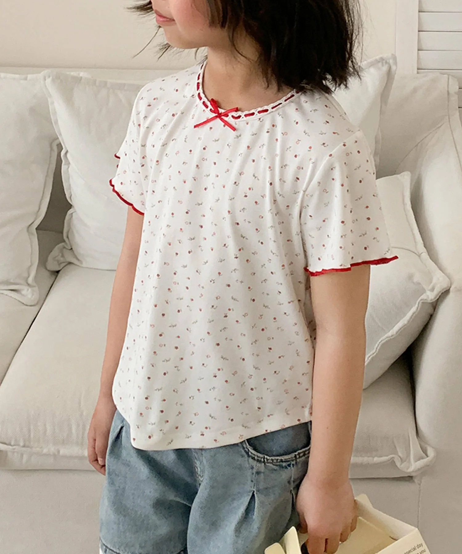 Детская футболка с мелким цветочным принтом Aimoha Kids, white — фото 4