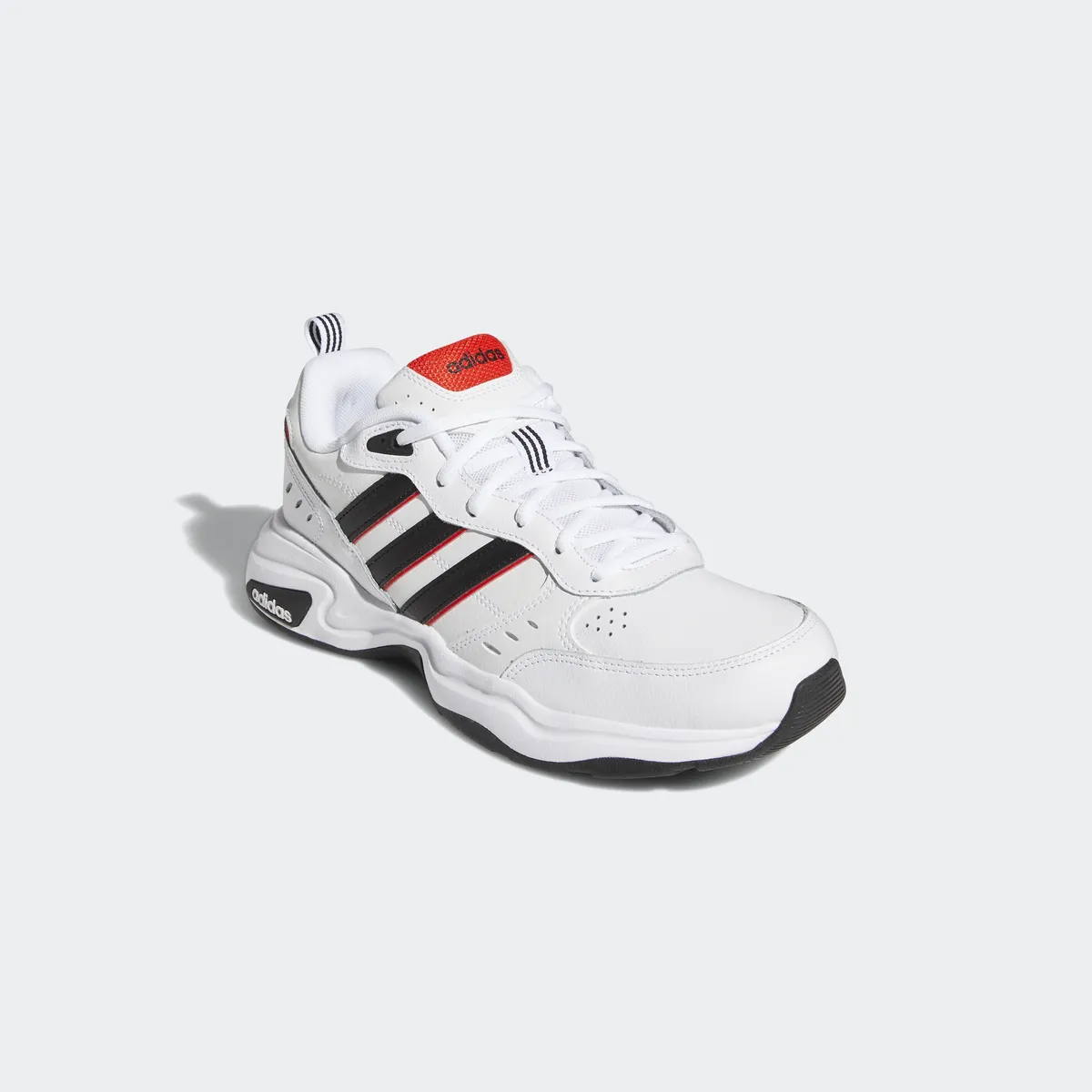 

Спортивные кроссовки adidas "STRUTTER" Adidas Sportswear, цвет Cloud White / Core Black / Active Red