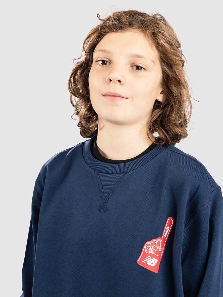 Свитер New Balance Stadium Concession Graphic FT Crew Kids Sweater, nb navy — фото 4