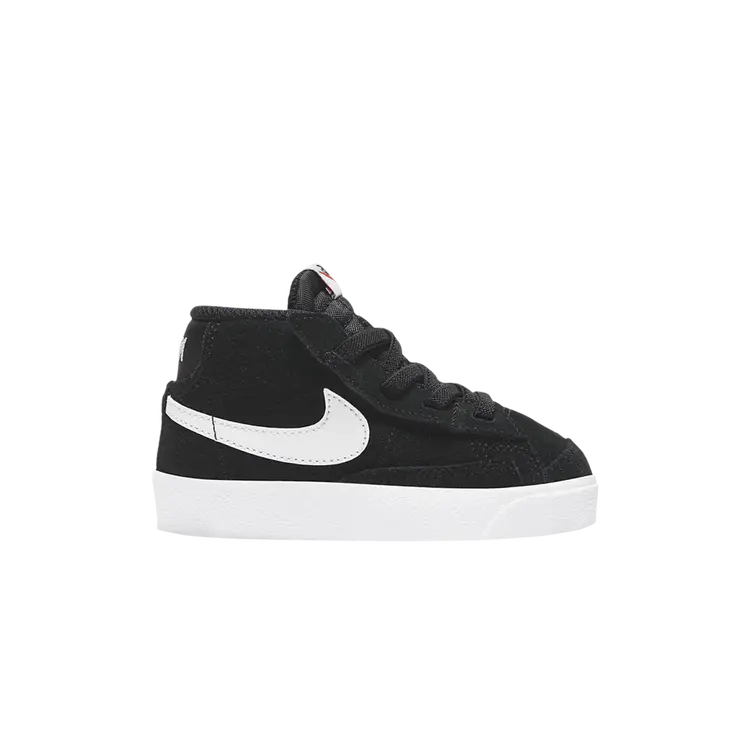 

Кроссовки Nike Blazer Mid, черный