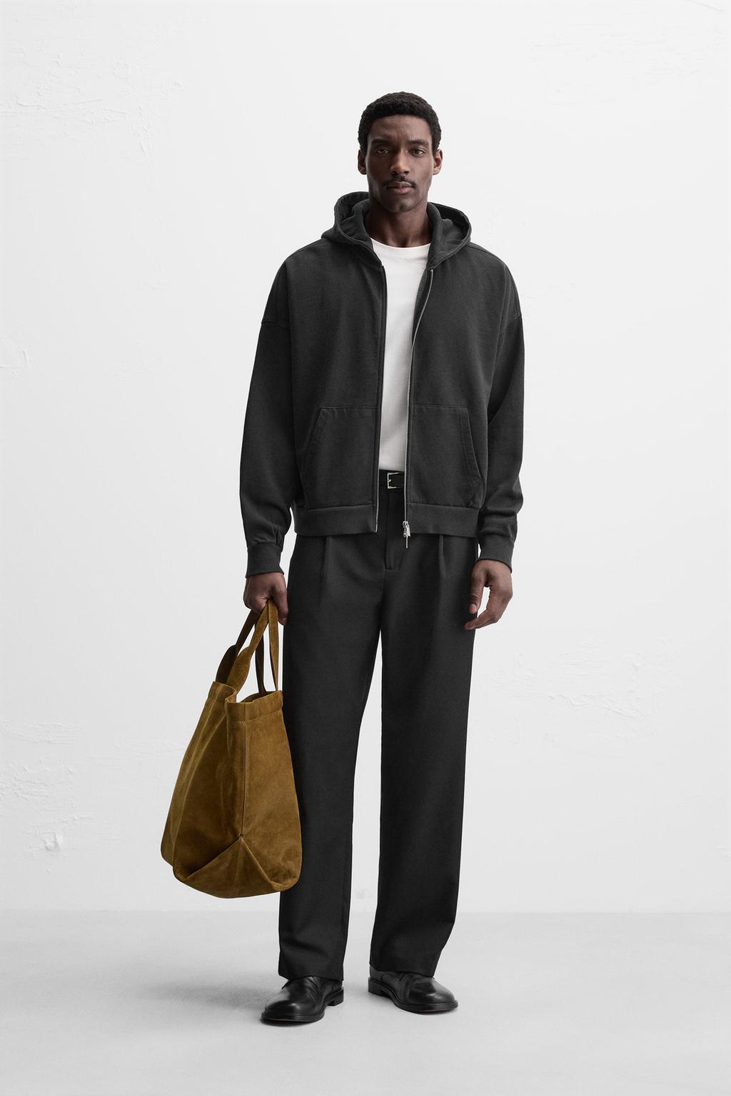

Тяжелая толстовка на молнии ZARA, черный