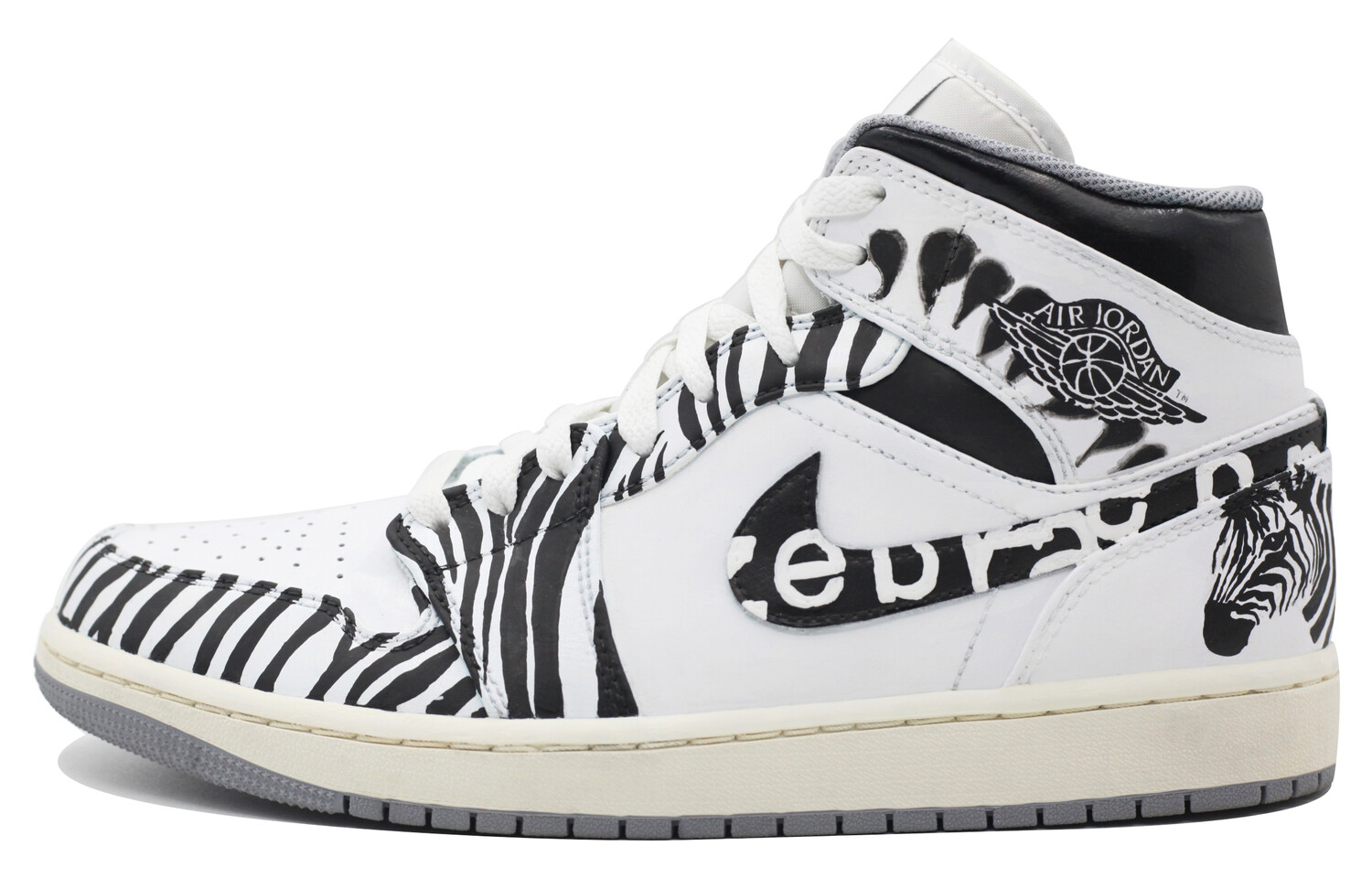 

Баскетбольные кроссовки Air 1 Vintage Men High-top Black/white Jordan