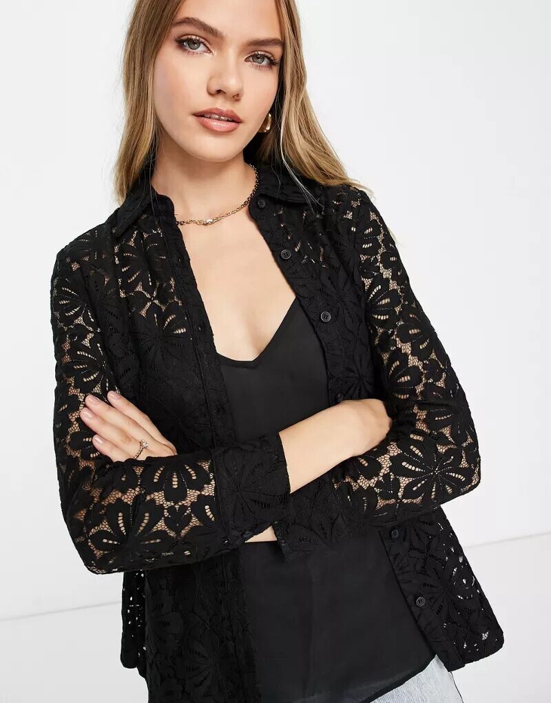 

Черная длинная рубашка с кружевной отделкой Whistles