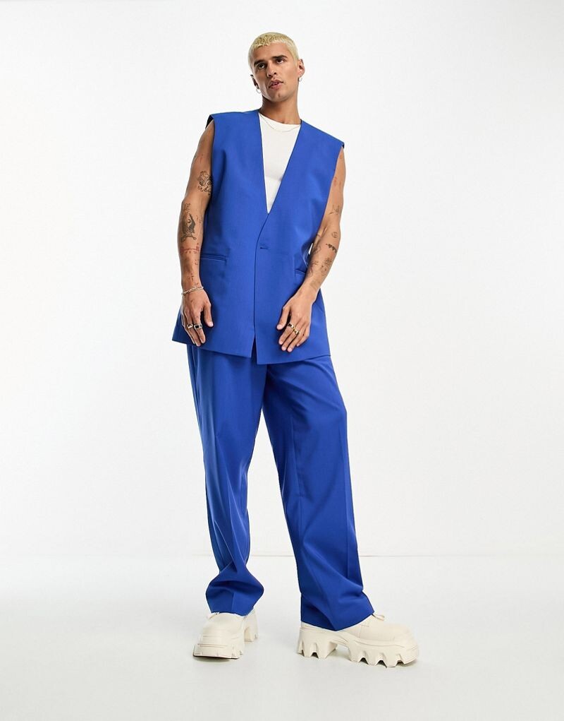 

Синий кобальтовый пиджак без рукавов ASOS DESIGN