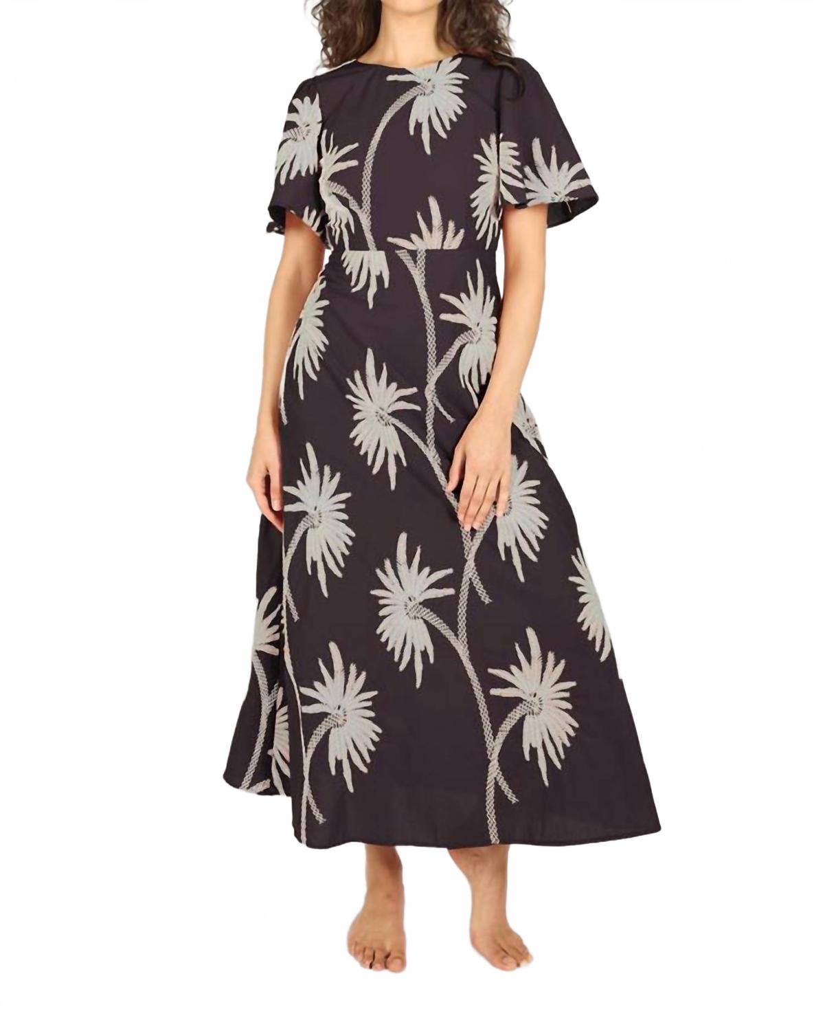 

Женское платье Rene в черном цвете Traffic People