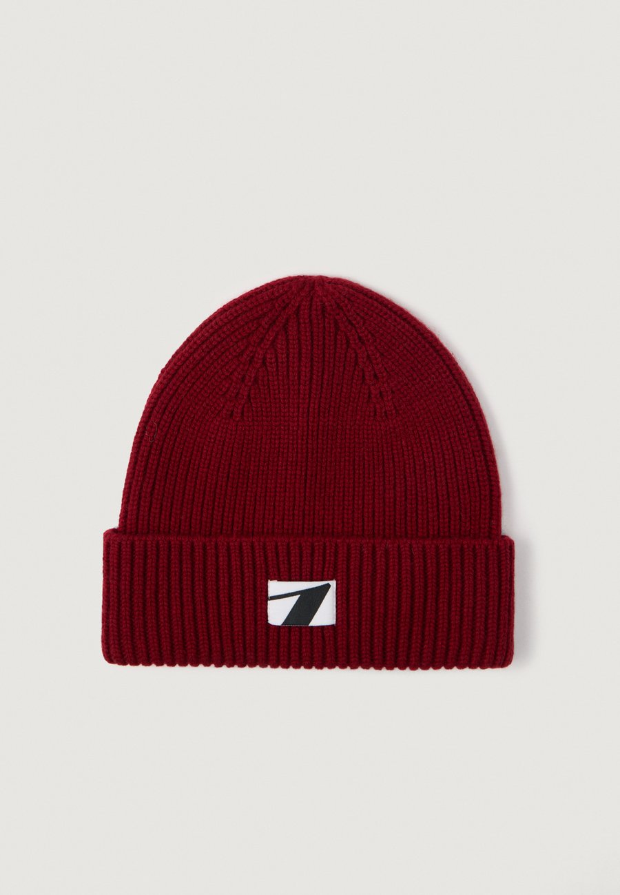 

Шапка ARKK Copenhagen HIGH BEANIE UNISEX, Bordeaux/Off-White