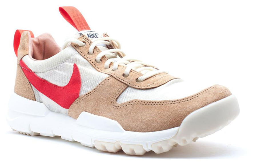 Беговые кроссовки Nike Tom Sachs x Craft Mars Yard 'Tom Sachs', красный — фото 3