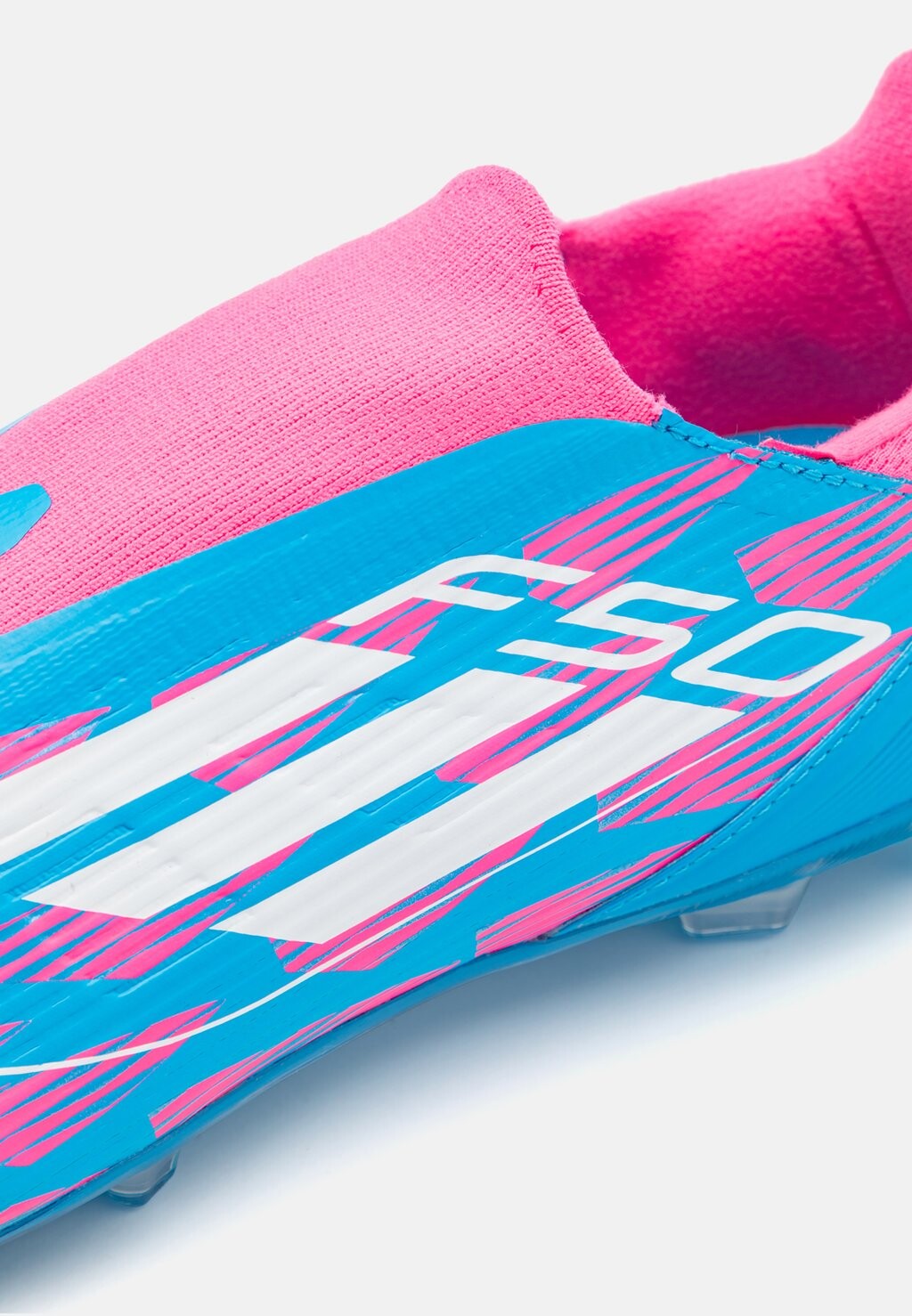 

Бутсы F50 LEAGUE LACELESS FIRM/MULTI-GROUND adidas, синий