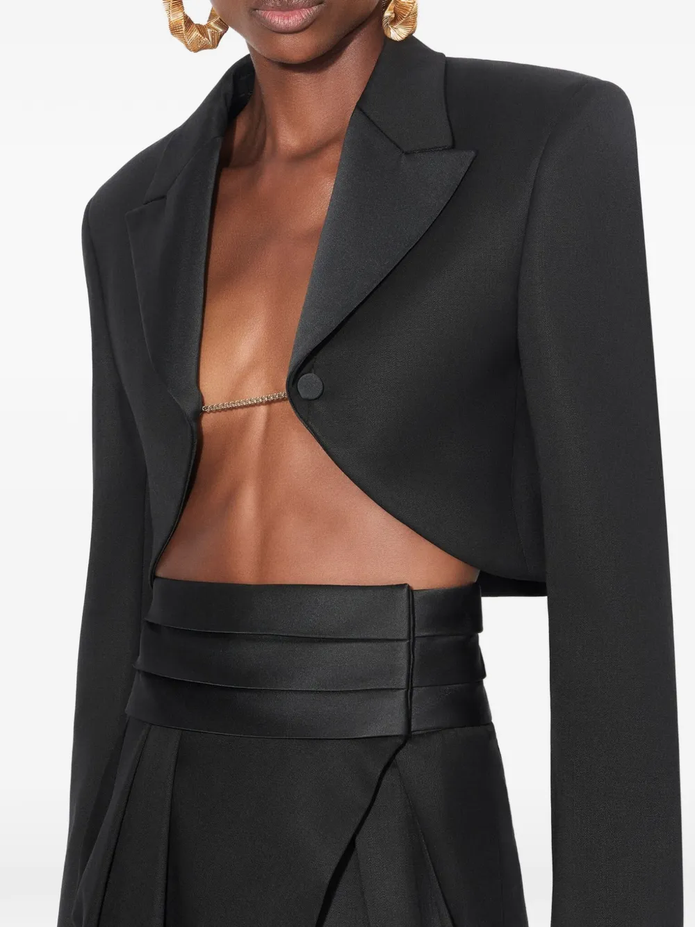 Укороченный жакет с застежкой-цепочкой Alaïa, черный — фото 4