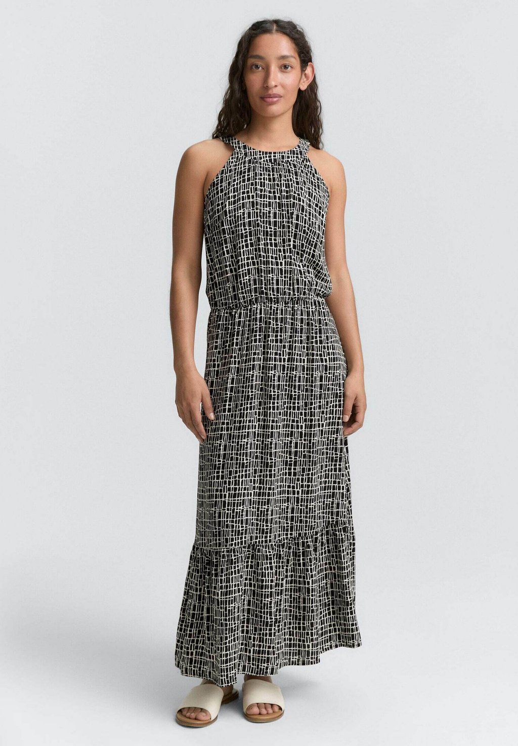 

Платье макси AMERICAN NECKLINE TOM TAILOR, черный